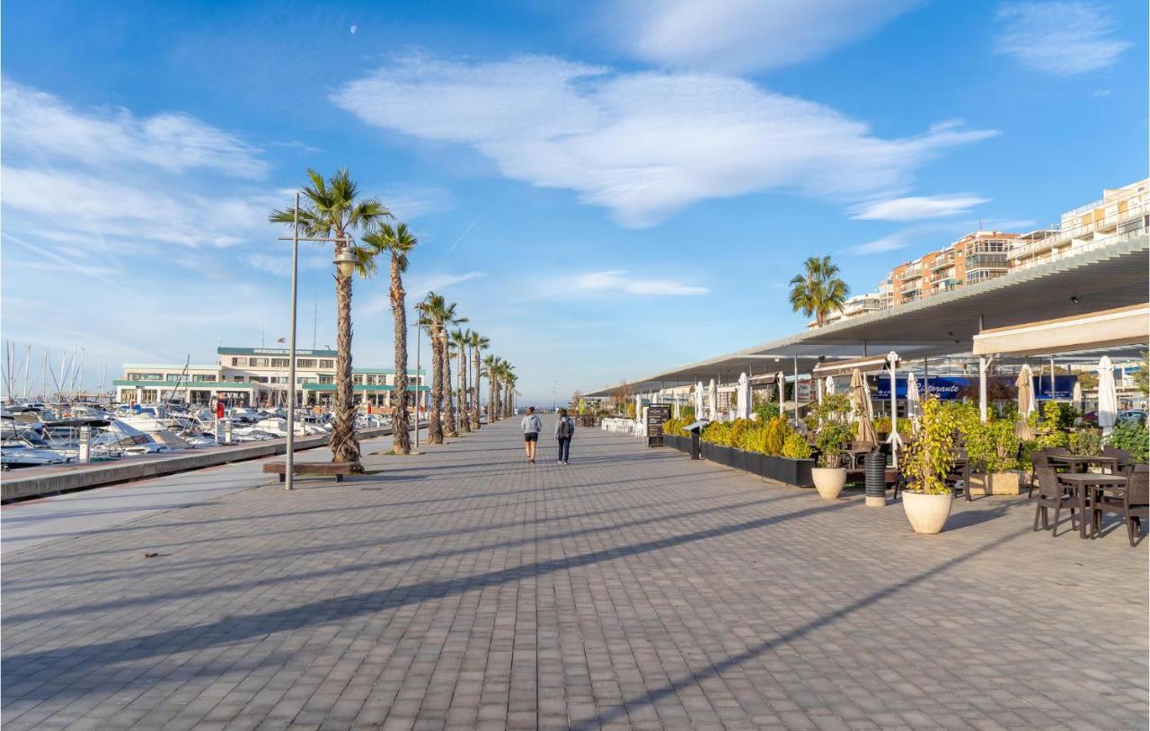 Awesome Apartment In Santa Pola With Kitchenette Экстерьер фото