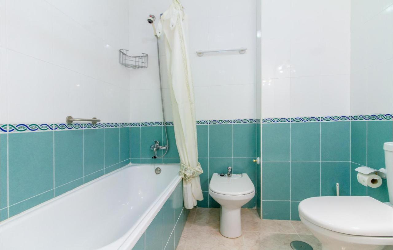 Awesome Apartment In Santa Pola With Kitchenette Экстерьер фото